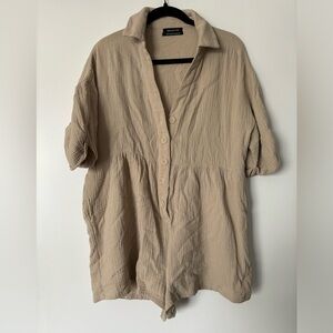 Urban outfitters shortsleeved romper